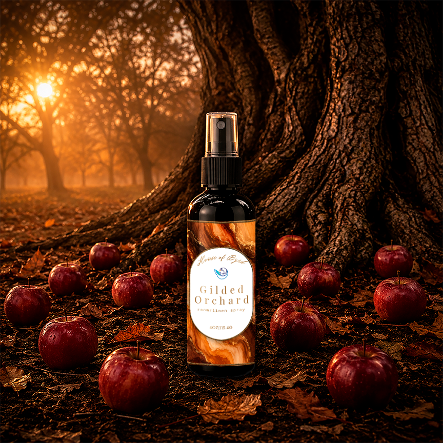 🍎 Gilded Orchard Room Spray