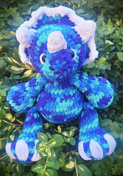🦕 Tank the Triceratops – Crochet Dinosaur Plush 💙