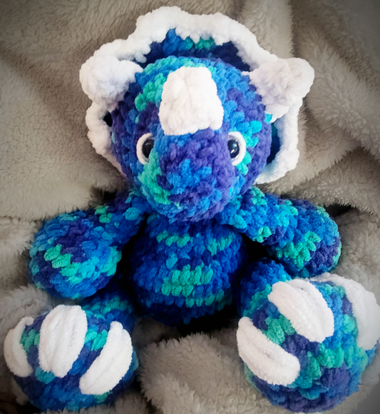 🦕 Tank the Triceratops – Crochet Dinosaur Plush 💙